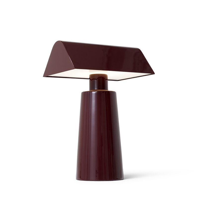 Billede af &Tradition Caret MF1 Portable Lamp H: 22 cm - Dark Burgundy