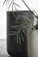 Billede af Nordal GRANITO blomster krukker - sæt á 2 stk. - sort