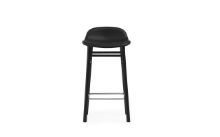 Billede af Normann Copenhagen Form Barstol SH: 65cm - Sort Læder/Sort Eg