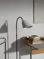 Billede af &Tradition Bellevue Floor AJ7 H: 130 cm - White/Bronzed Brass