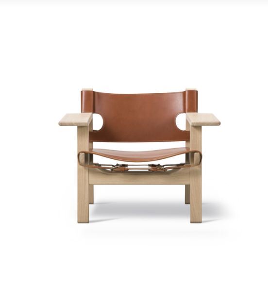 Billede af Fredericia Furniture 2226 Den Spanske Stol af Børge Mogensen SH: 33 cm - Cognac Læder/Sæbebehandlet Eg