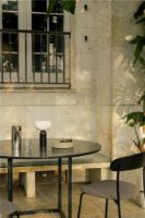 Billede af New Works Kizu Portable Table Lamp Ø: 18 cm - Black Marble / White Acrylic