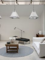 Billede af Louise Roe Funki Vase Asymmetric H: 34 cm - Opal White