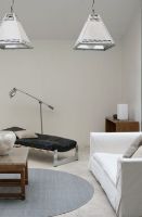 Billede af Louise Roe Funki Vase Rounded H: 34 cm - Opal White