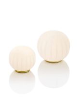 Billede af Luceplan Lita Bordlampe Ø: 30 cm - Brass/Opal