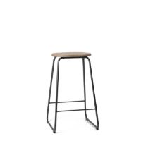 Billede af Mater Earth Stool SH: 69 cm - Coffee Waste Light 