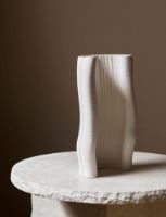 Billede af Ferm Living Moire Vase H: 30 cm - Off White 