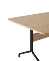 Billede af &Tradition Pavilion Dining Table AV19 D: 200 cm - Clear Oak/Black