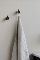 Billede af Moebe Wooden Wall Hook H: 2,4 cm - Smoked Oak