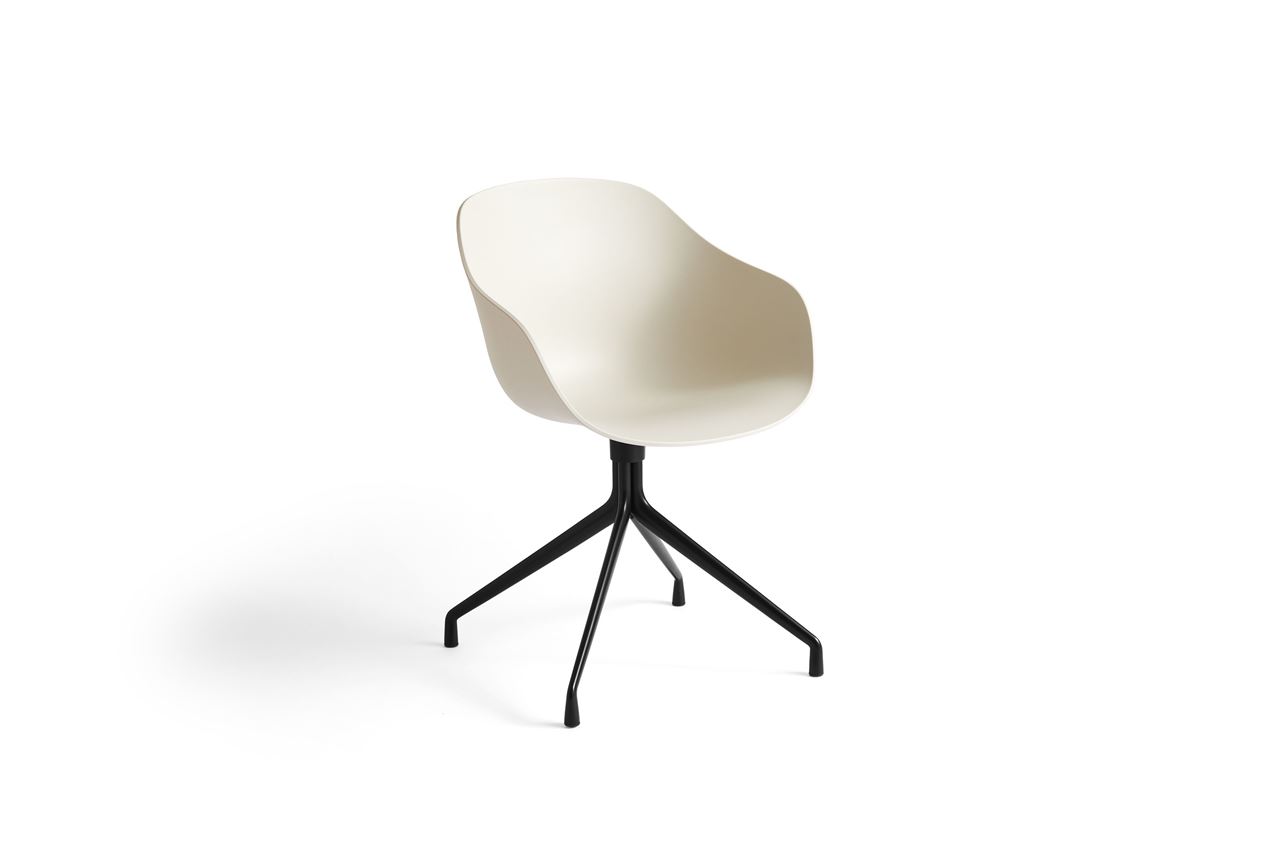 Billede af HAY AAC 220 About A Chair H: 82 cm - Black Powder Coated Alu 4 Star Swivel/Melange Cream