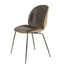 Billede af GUBI Beetle Dining Chair Conic Base SH: 43,5 cm - Black Chrome Base/Veneer Shell/Soft Leather Gray