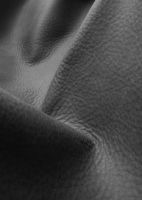 Billede af GUBI Beetle Dining Chair Conic Base SH: 43,5 cm - Black Chrome Base/Veneer Shell/Soft Leather Gray