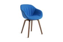 Billede af HAY AAC 223 About A Chair H: 82 cm - Lacquered Walnut Veneer/Mode 032
