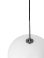 Billede af Vipp 595 Sculpture Pendant Ø: 36 cm - White/Aluminium