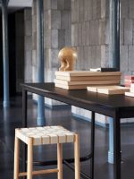 Billede af &Tradition Drip Bar Table HW64 190x80 cm - Black/Black Fenix Nano Laminate 0720