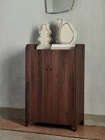 Billede af Ferm Living Sil Cupboard Low H: 110 cm - Dark Stained Oak