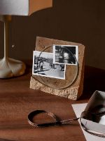 Billede af Ferm Living Klint Standing Frame 18x18 cm - Beige