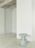 Billede af Normann Copenhagen Bit Skammel H: 42 cm - Hvid Multi