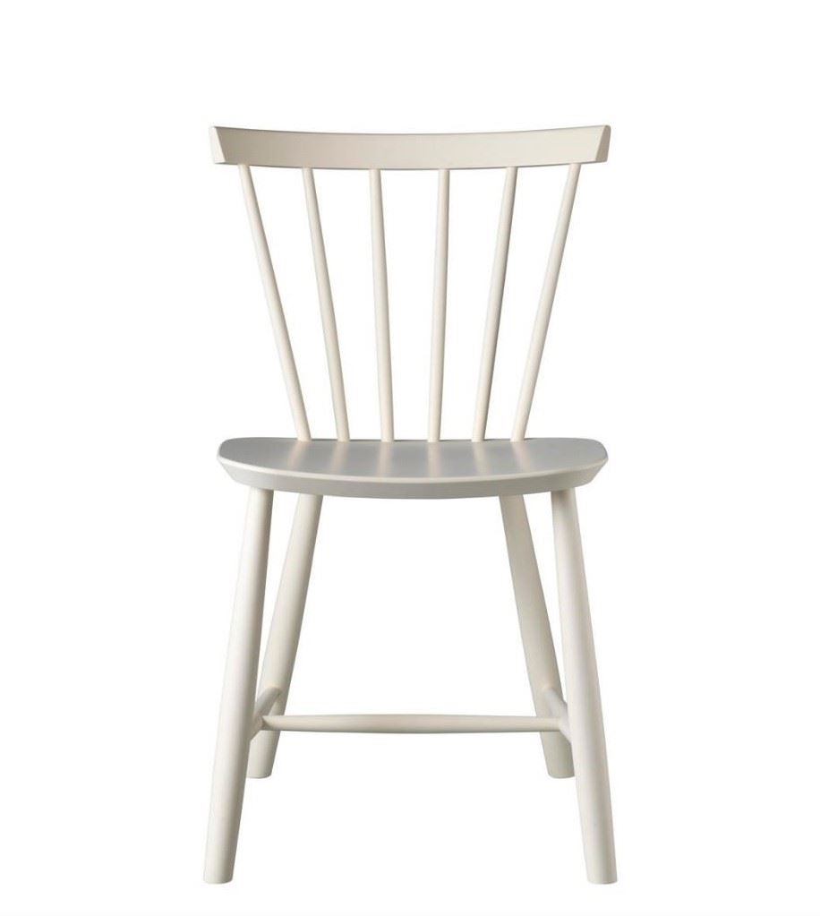 Billede af FDB Møbler J46 Poul M. Volther Stol SH: 45 cm - Råhvid/Young & Beautiful/Malet Bøg