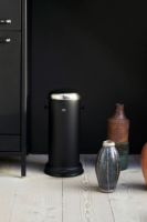 Billede af Vipp 17 Pedalspand H: 72 cm 30 L - Sort