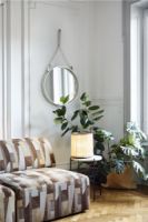 Billede af GUBI Adnet Wall Mirror Circular Ø: 58 cm - Cream Leather