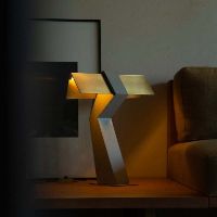Billede af DCW Editions TAU Bordlampe H: 45,8 cm - Guld