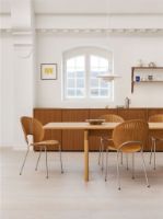 Billede af Fredericia Furniture 3398 Trinidad Stol SH: 45,5 cm - Olieret Eg/Børstet Rustfri Stål

