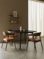 Billede af Andersen Furniture AC2 Sædepolstret Spisebordsstol SH: 44 cm - Eg Røget/Cognac Læder OUTLET