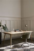 Billede af &Tradition HW50 Rely Upholstered Armchair w. 4 Star Swivel Base & Wheels SH: 45,5 cm - Polished Aluminium/Re-Wool 0218