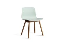 Billede af HAY AAC 12 About A Chair SH: 46 - Lacquered Solid Walnut/Dusty Mint