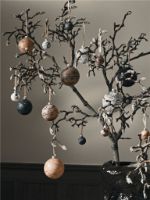 Billede af Ferm Living Marble Baubles M Set of 4 - Mixed