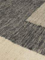 Billede af Ferm Living Counter Rug 200x300 cm - Charcoal/Off-White 