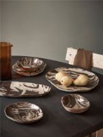 Billede af Ferm Living Ryu Platter B: 26 cm - Sand/Brown 