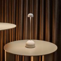 Billede af Lampefeber Sips Bordlampe H: 31 cm - White/Silver