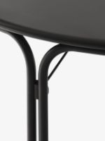 Billede af &Tradition Thorvald SC98 Space Copenhagen Outdoor Dining Table Ø: 115 cm - Warm Black