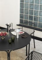Billede af &Tradition Thorvald SC98 Space Copenhagen Outdoor Dining Table Ø: 115 cm - Warm Black