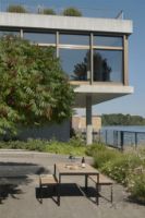 Billede af &Tradition Ville AV25 Andersen & Voll Outdoor Dining Table 90x150 cm - Warm Black/Teak