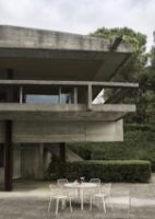 Billede af &Tradition Thorvald SC98 Space Copenhagen Dining Table + SC94 Side Chair Havemøbelsæt - Ivory