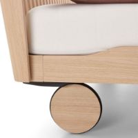 Billede af Auping Noa Sengeramme inkl. Milled hovedgærde og høje hjul 180x200 cm - Balanced Oak 