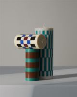 Billede af HAY Column Candle Small H: 15 cm - Off-white and red OUTLET