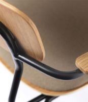 Billede af FDB Møbler J183 Holmen Stablestol m. armlæn - Sort stål, Eg, Taupe 