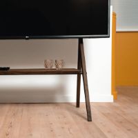 Billede af Kristian Juul Hylde Til KAYA TV-Stander - Valnød