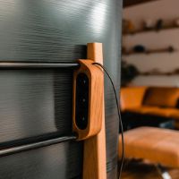 Billede af Kristian Juul Stikdåse til TV-Stander - Eg/Sort