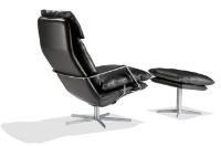 Billede af Søren Lund 330 Lænestol m. Vippefunktion inkl. Fodskammel  - Sort Piemonte Læder UDSTILLINGSMODEL