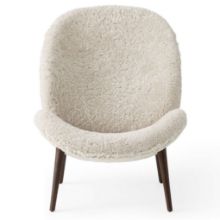 Billede af Vipp 466 Lodge Lounge Chair H: 91,5 cm - Dark Oak/Curly 09 Off-white