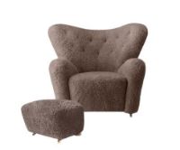 Billede af Audo Copenhagen Den Trætte Mand Lænestol inkl. Skammel SH: 38 cm - Lammeskind Sahara/Smoked Oak