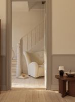 Billede af Audo Copenhagen Den Trætte Mand Loungestol H: 88 cm - Dark Stained Oak/Baena 14